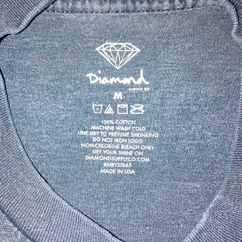 Old diamond and grizzly colab shirt